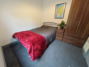 Photo 6- click for photo gallery